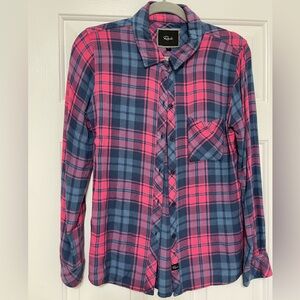 Rails Pink and Blue Plaid Button-Up Shirt size Small